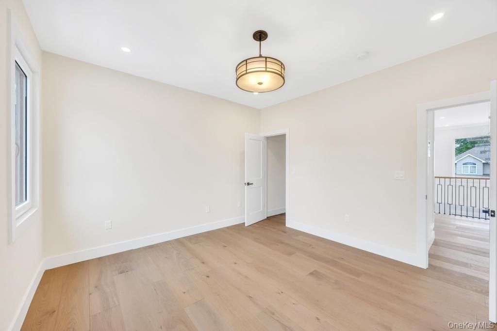 472 Farmranch Road E. Bethpage, NY 11714