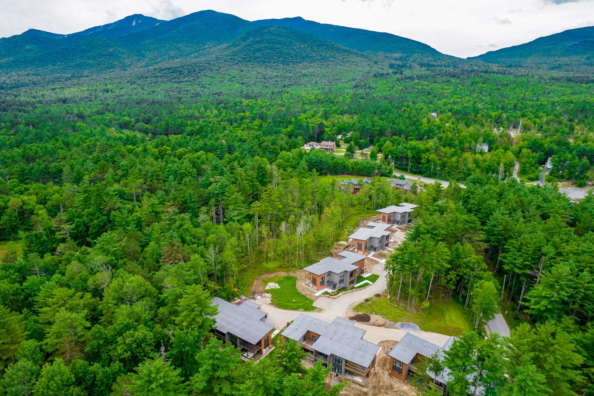 12 Bowman Lane Unit 2. Wilmington, NY 12997