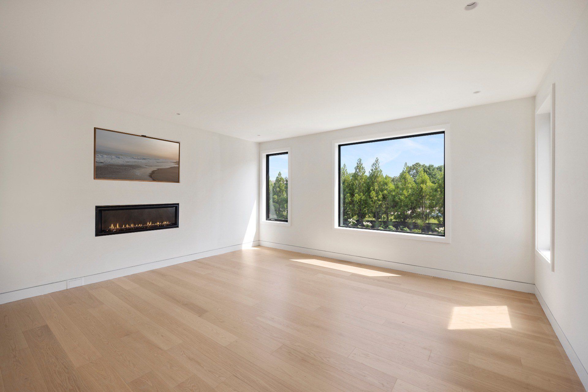 204 Head Of Pond Road. Water Mill, NY 11976