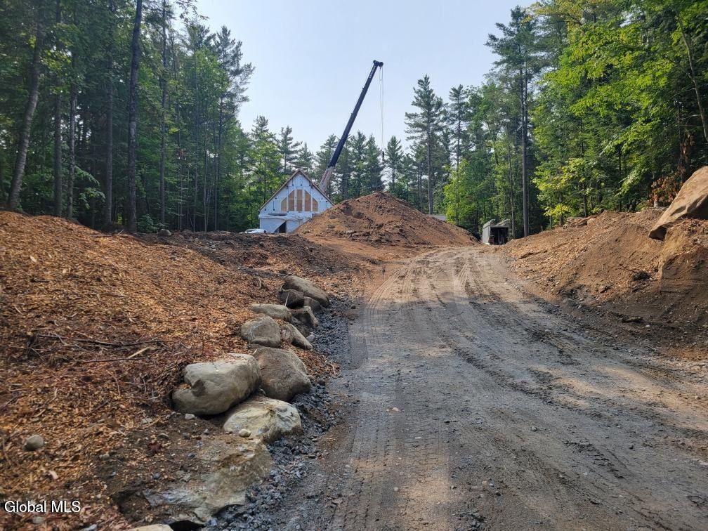 106 Mountain Path. North Creek, NY 12853