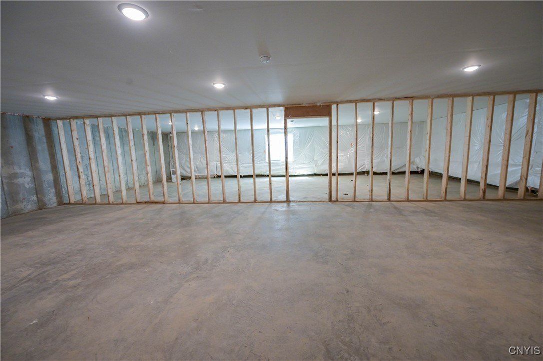 253 Liam Lane. Rome, NY 13440