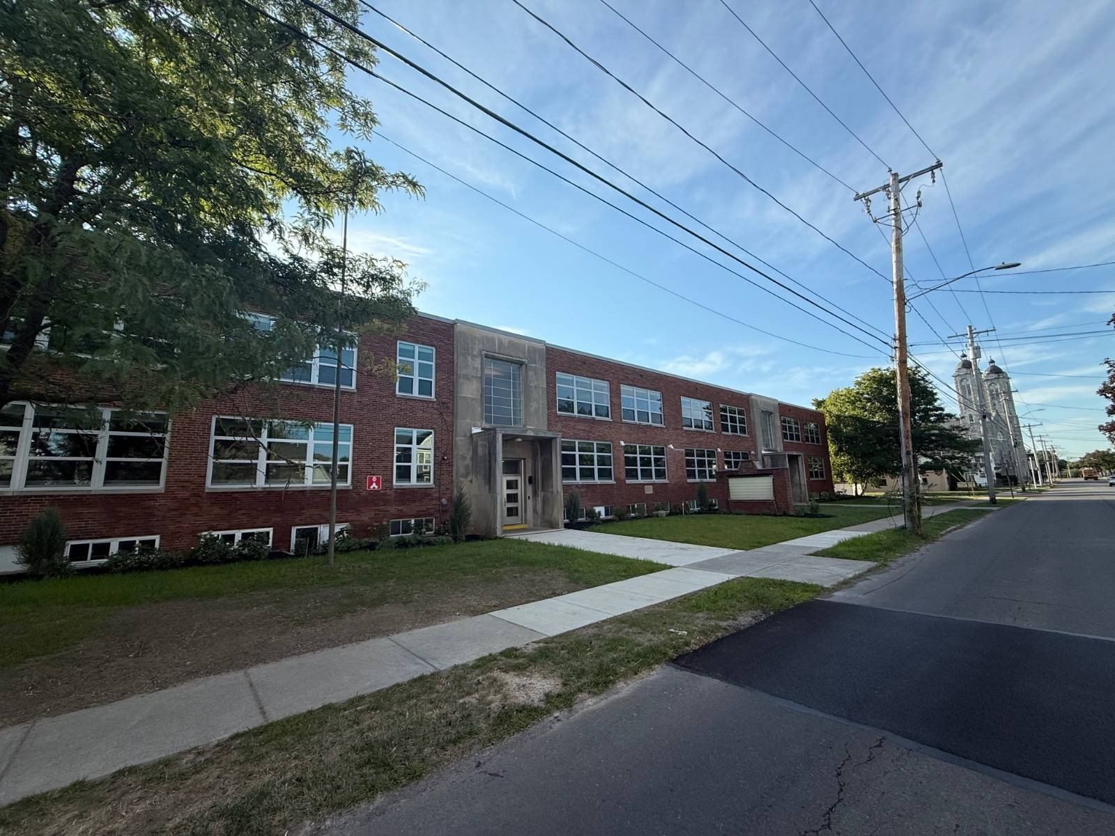 214 Kinne St. East Syracuse, NY 13057