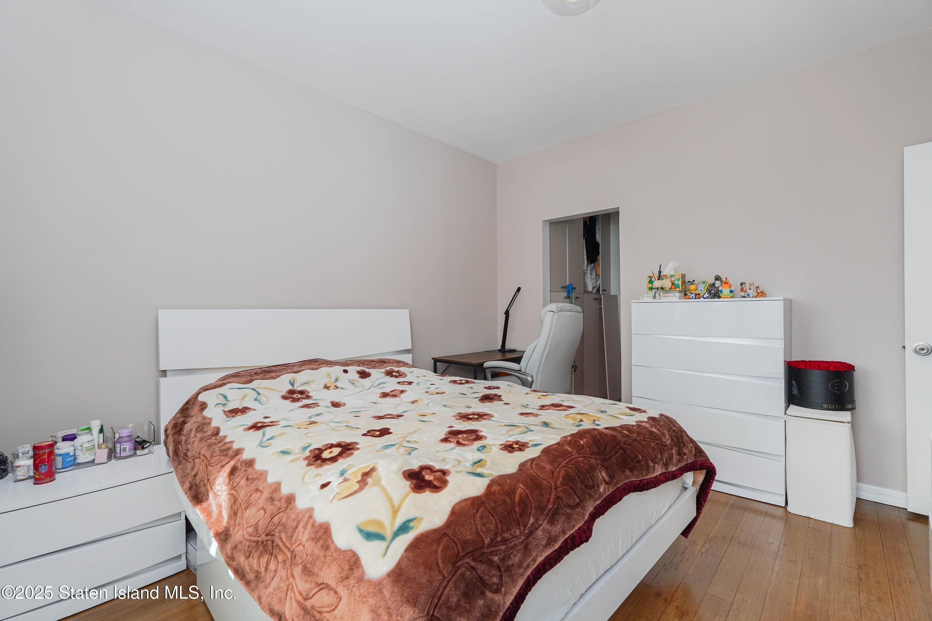 2934 Brighton 4Th Street Unit 6F. Brooklyn, NY 11235