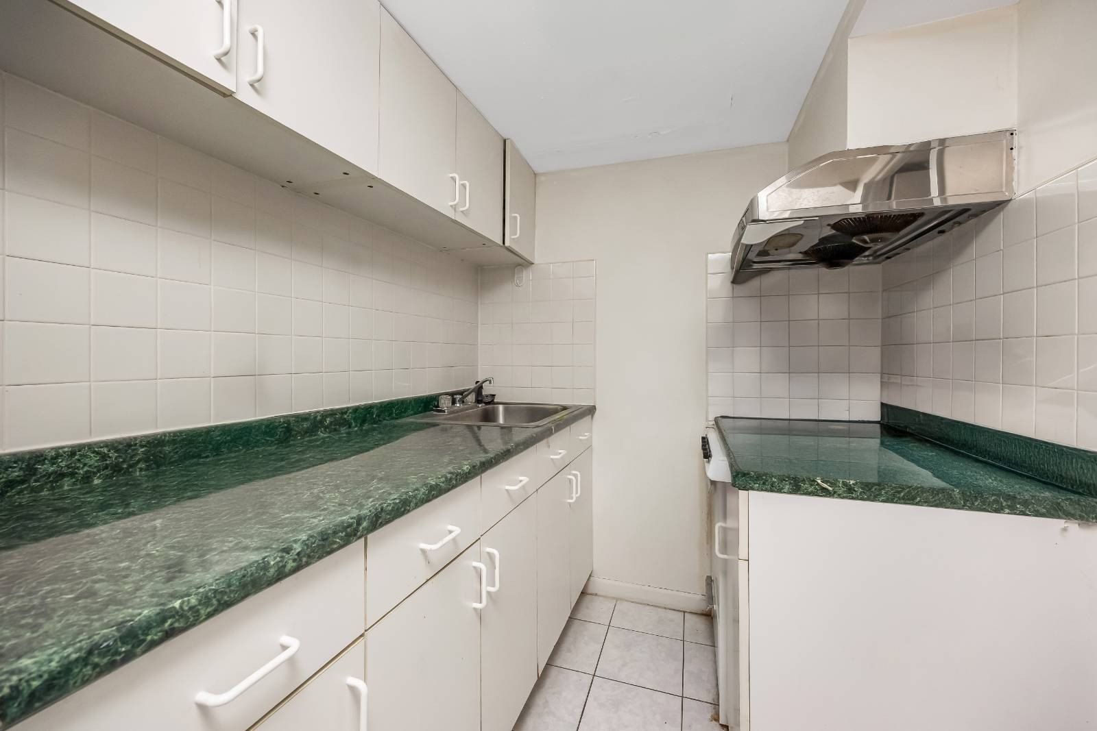 7627 175Th Street. Fresh Meadows, NY 11366