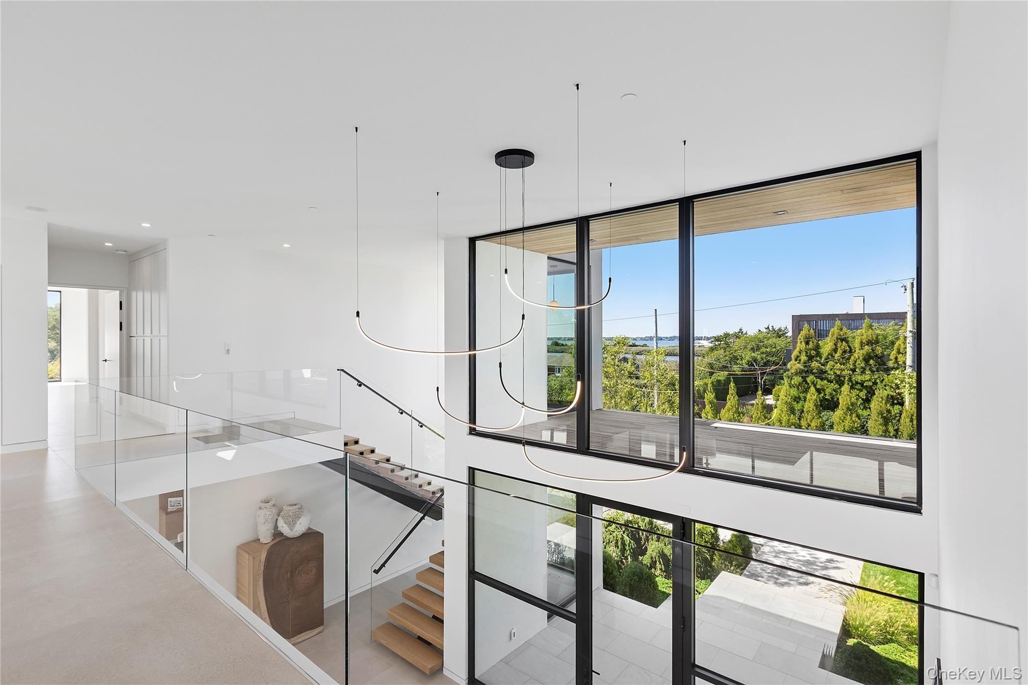 99 Pointe Mecox Lane. Water Mill, NY 11976