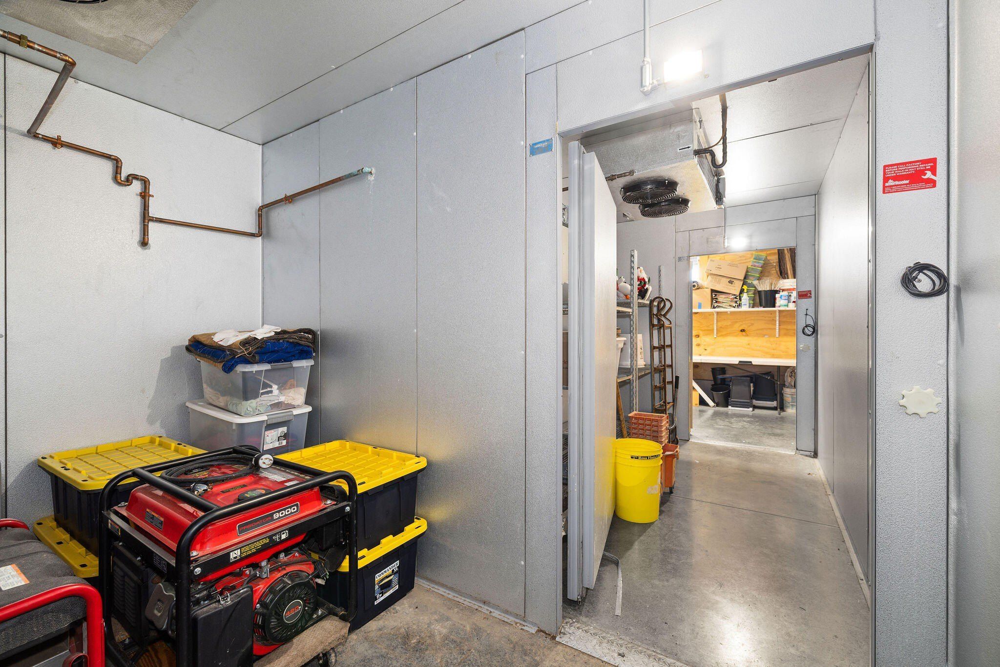 1502 Ny22. Essex, NY 12936