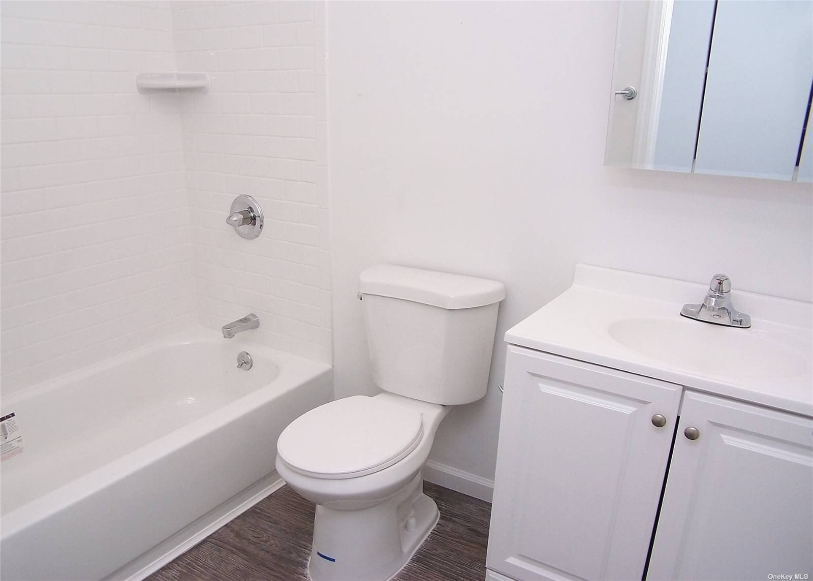 22 Rod St. E Patchogue, NY 11772