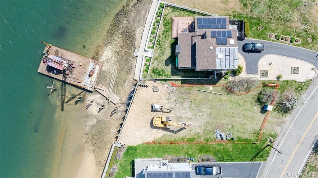 3505 Bay Front Drive. Baldwin Harbor, NY 11510