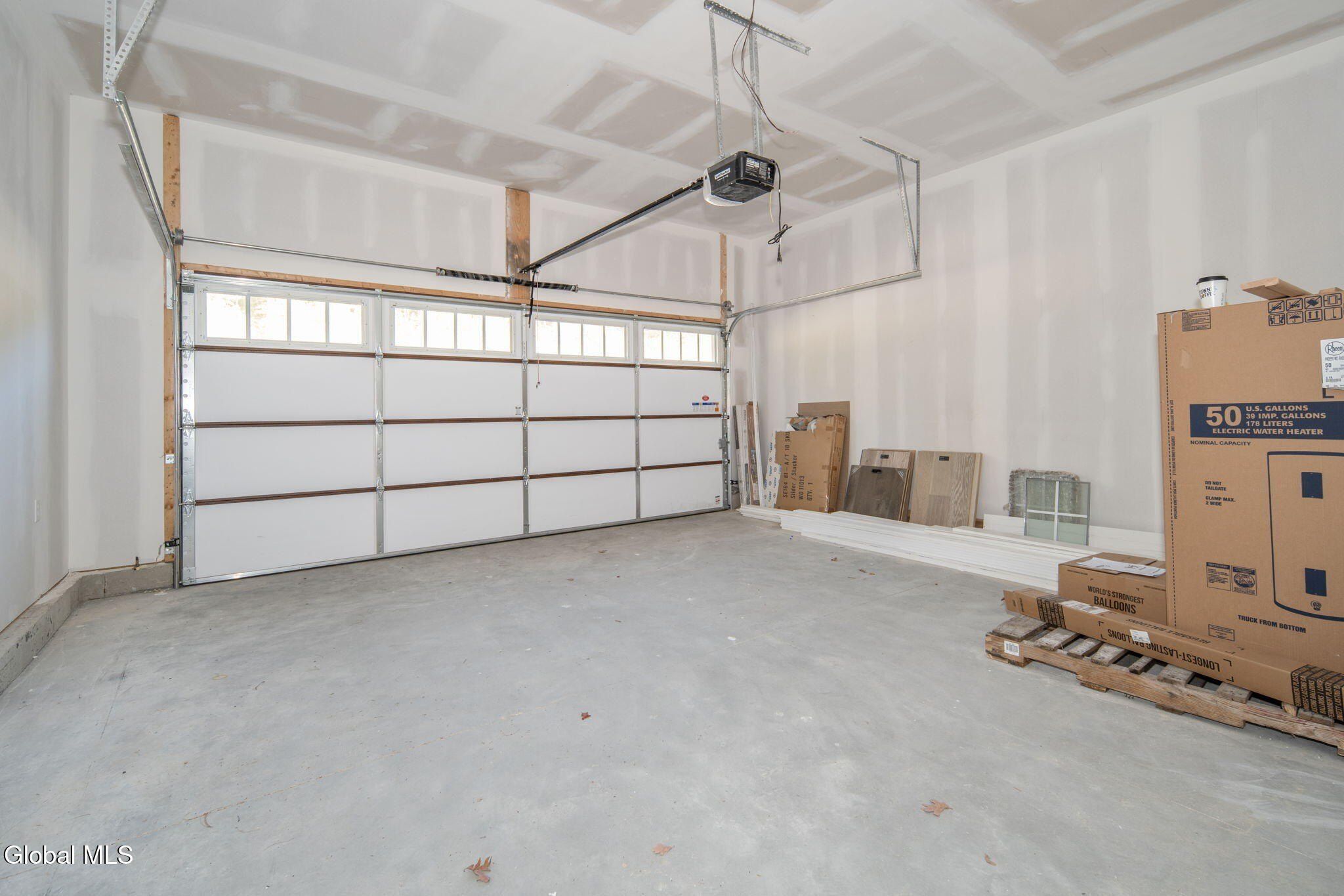 24 Hill Crest Lane Unit 6. Lake George, NY 12845