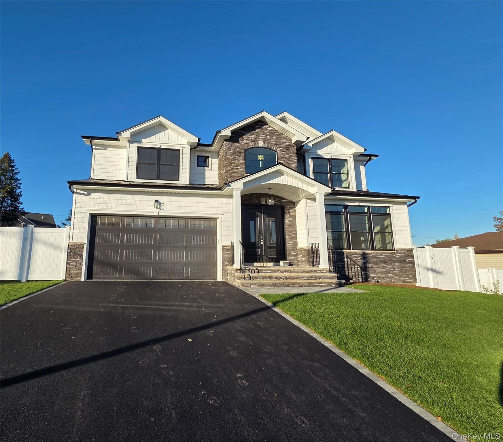 47 Shelter Hill Road. Plainview, NY 11803