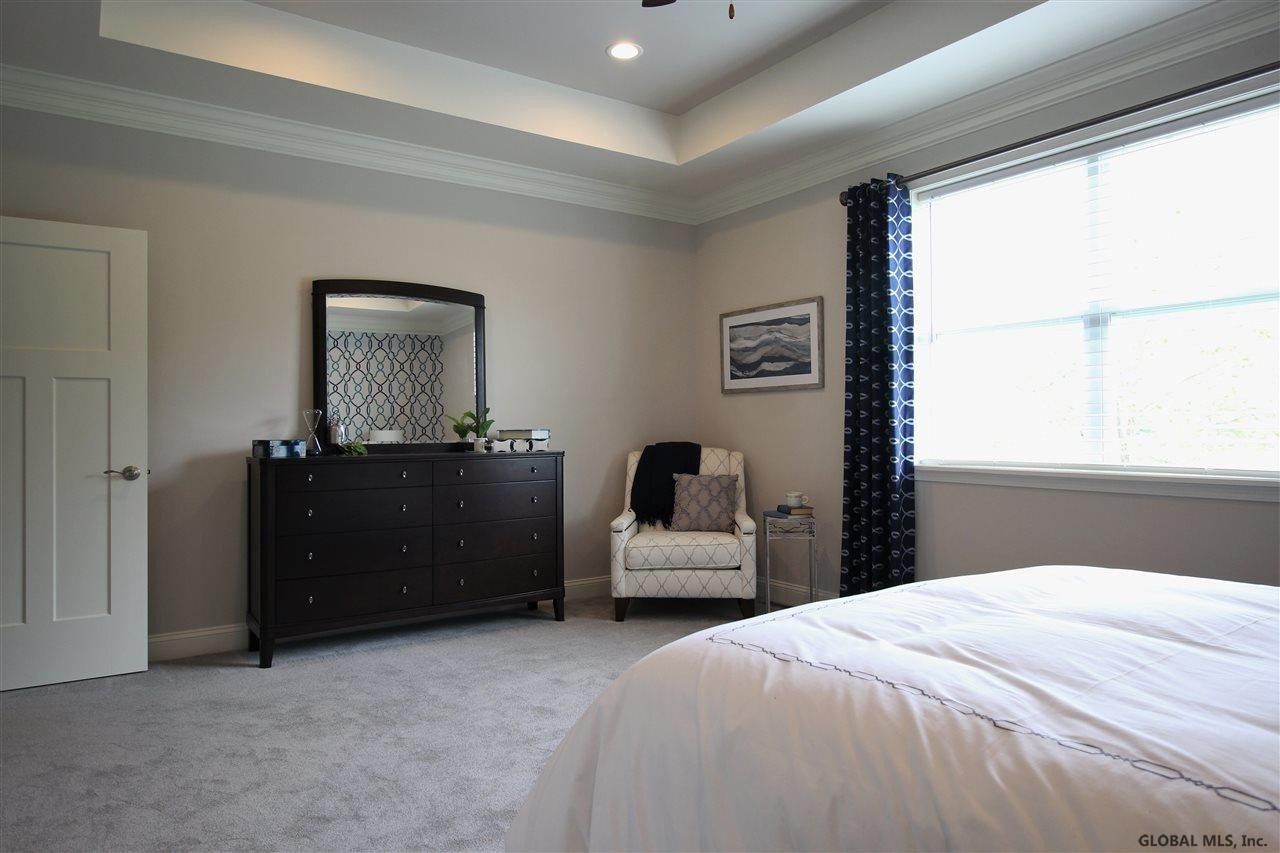 21 Wyatts Way. Clifton Park, NY 12065