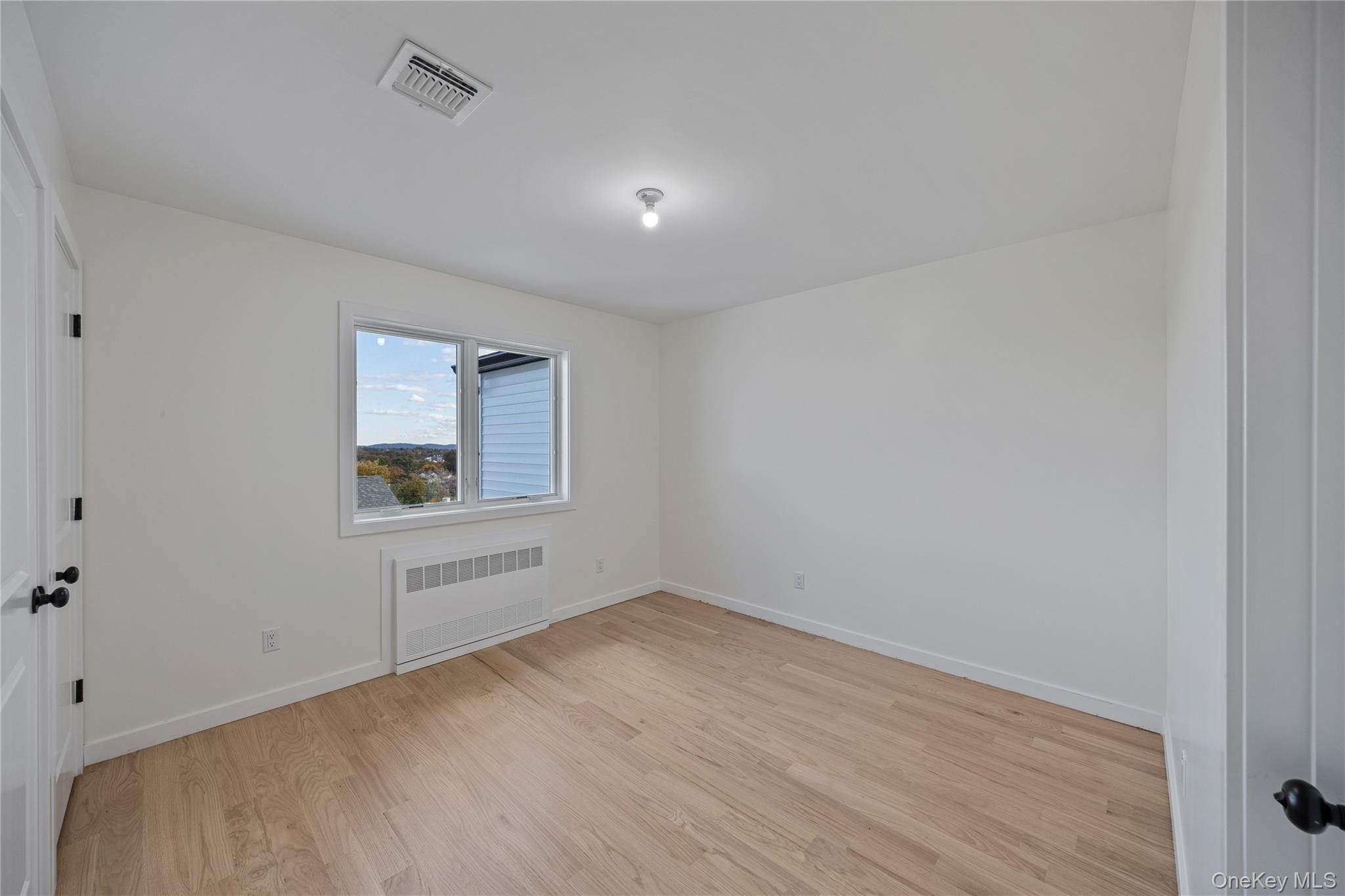 352 Blauvelt Road Unit 202. Monsey, NY 10952