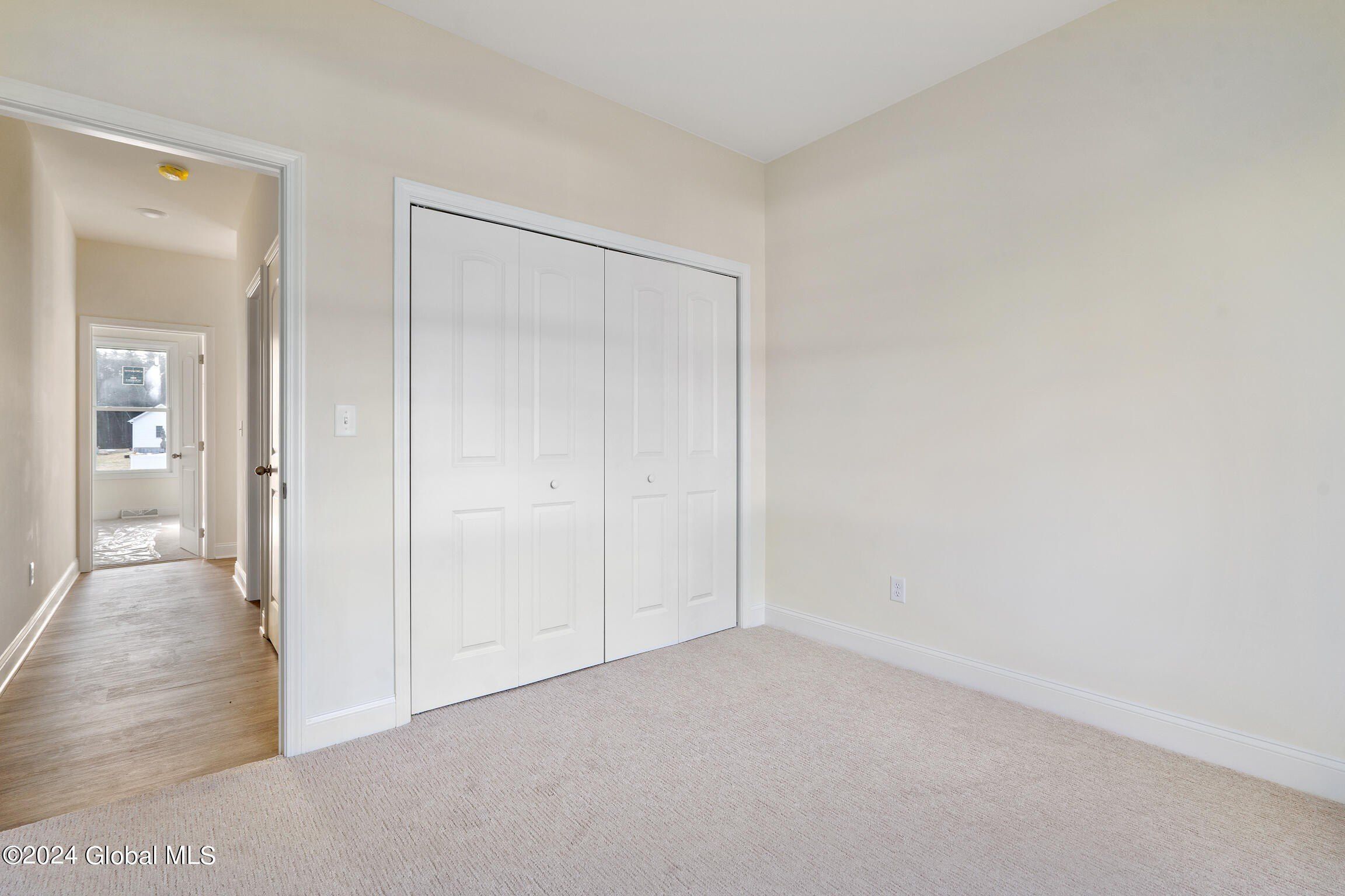 10 Brookhaven Court. Saratoga Springs, NY 12866