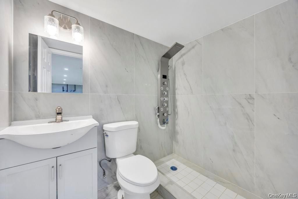 10535 135Th Street. South Richmond Hill, NY 11419