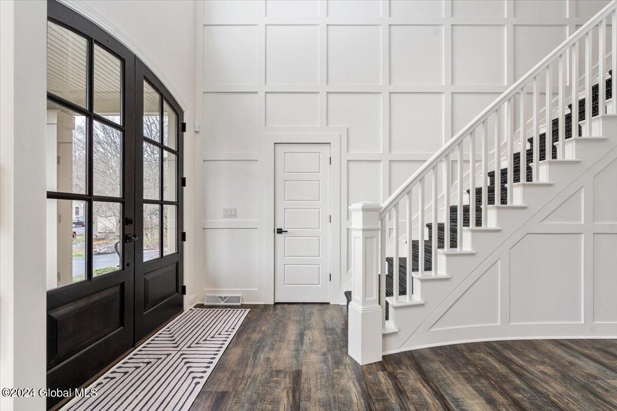 Brookhaven Court. Saratoga Springs, NY 12866