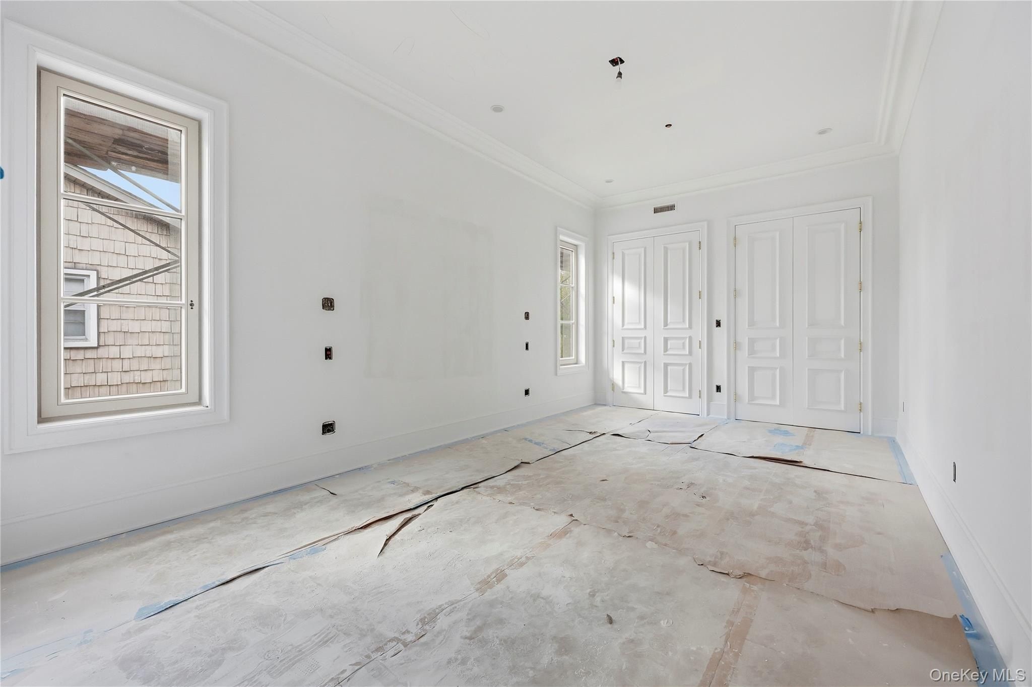 156 Harborview S. Lawrence, NY 11559