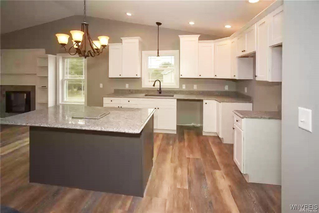 E Hill Run Unit 14. Springville, NY 14141