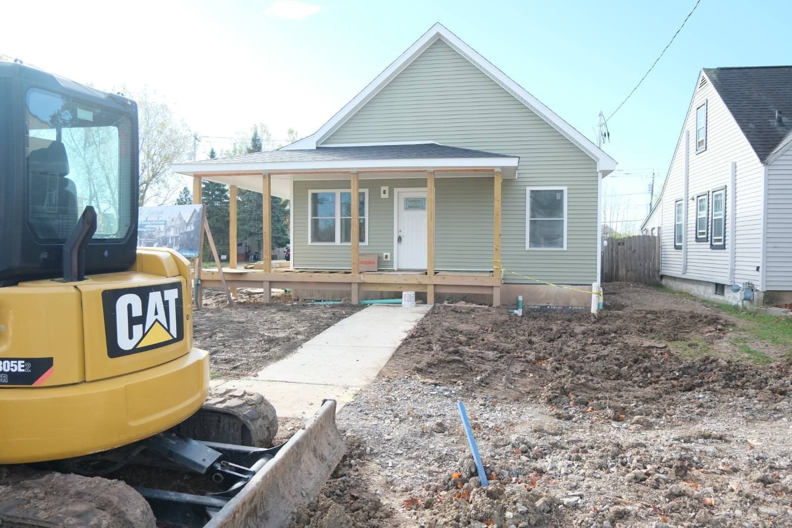 257 Chapel Avenue. Cheektowaga, NY 14225