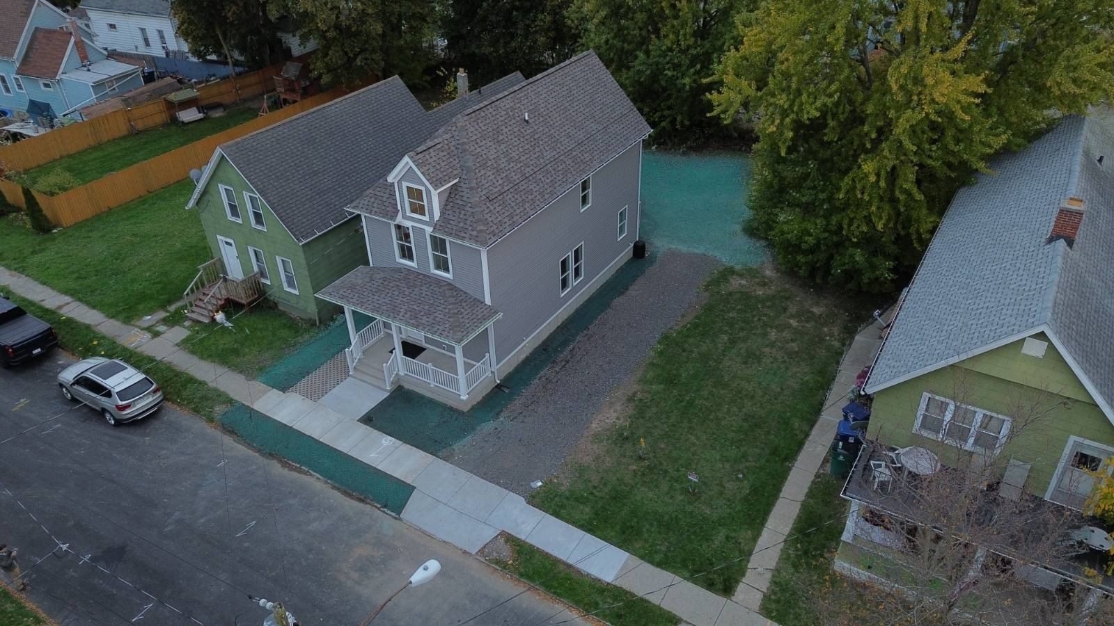 18 Calumet. Buffalo, NY 14207