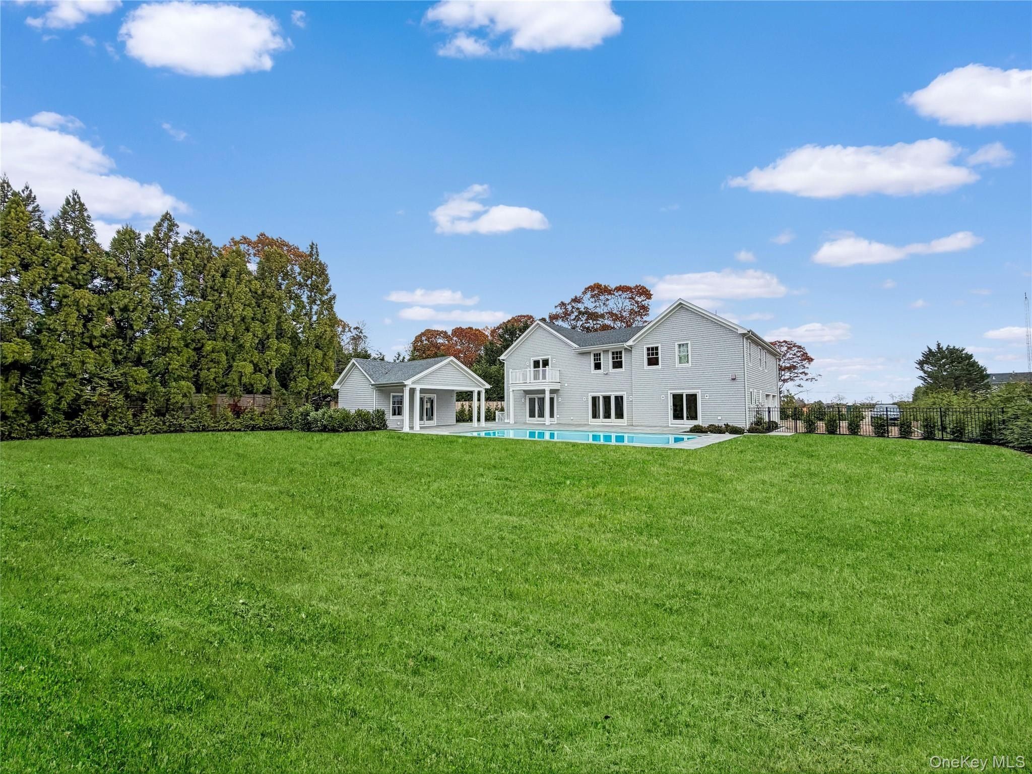 259 Majors Path. Southampton, NY 11968