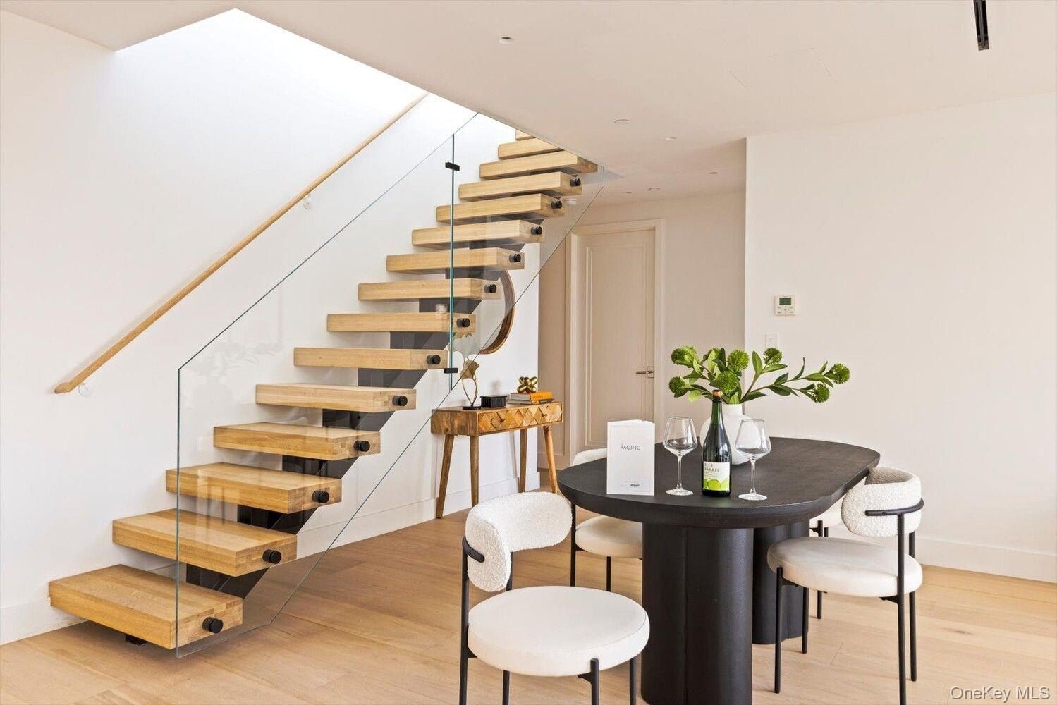 1025 Pacific Street Unit Ph6. Brooklyn, NY 11238