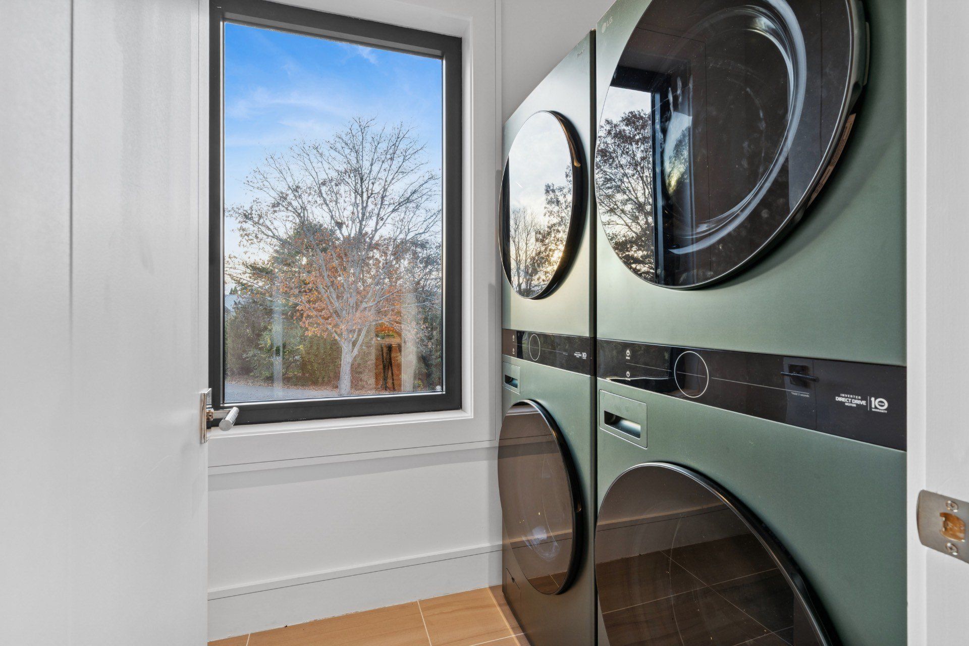 1 Judson Lane. East Hampton, NY 11937