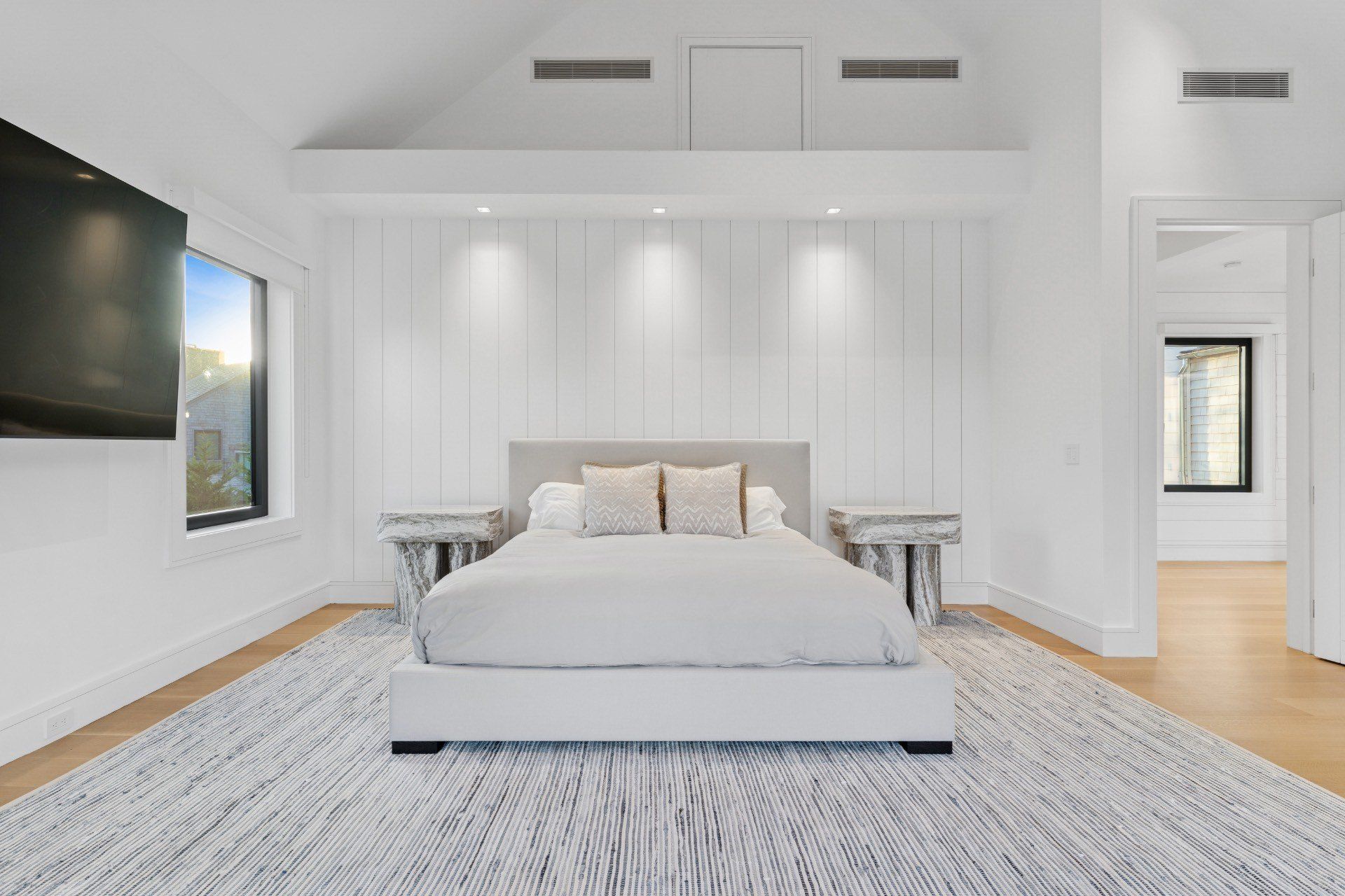 1 Judson Lane. East Hampton, NY 11937