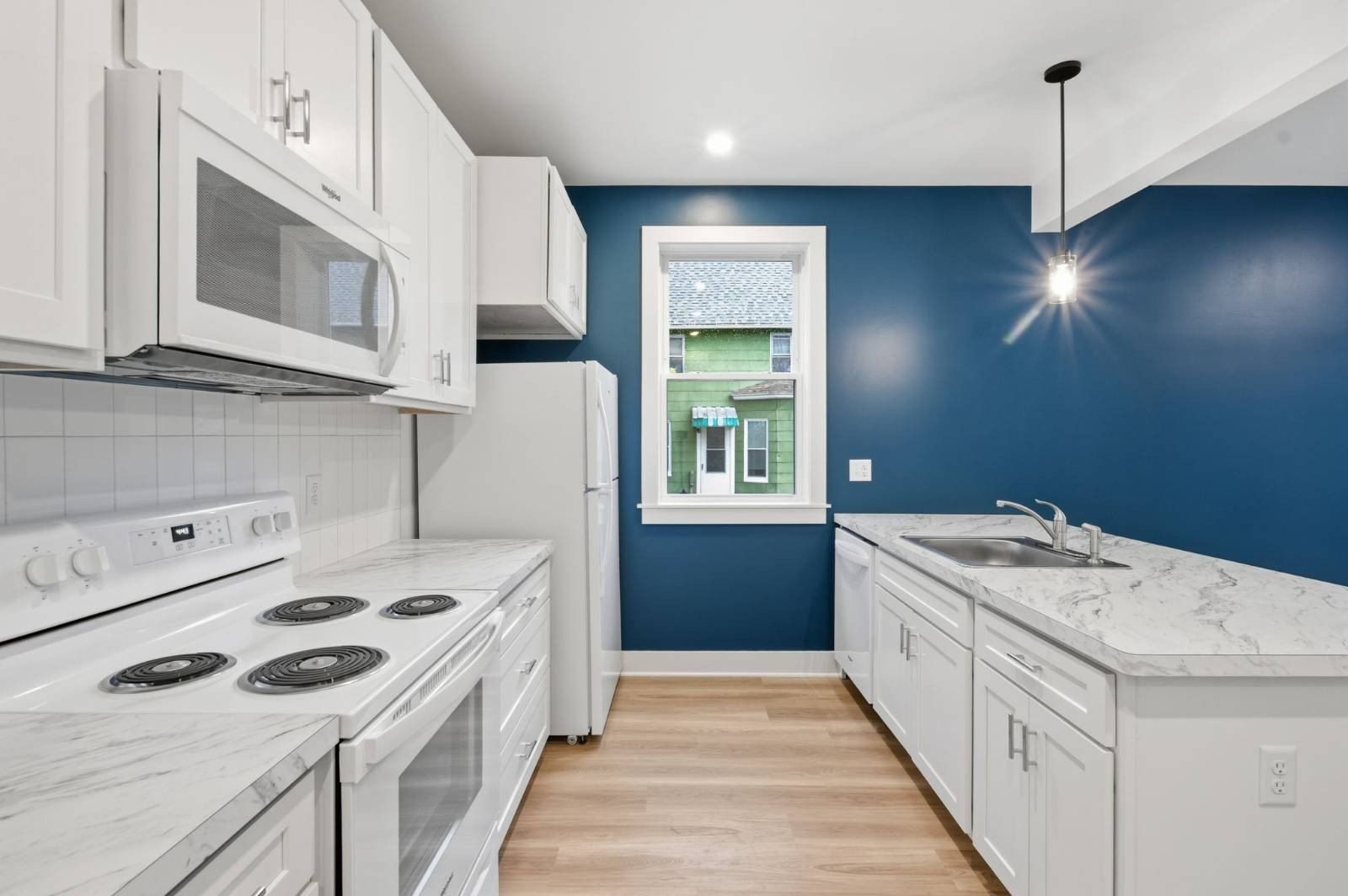 57 Hoffman Place. Buffalo, NY 14207