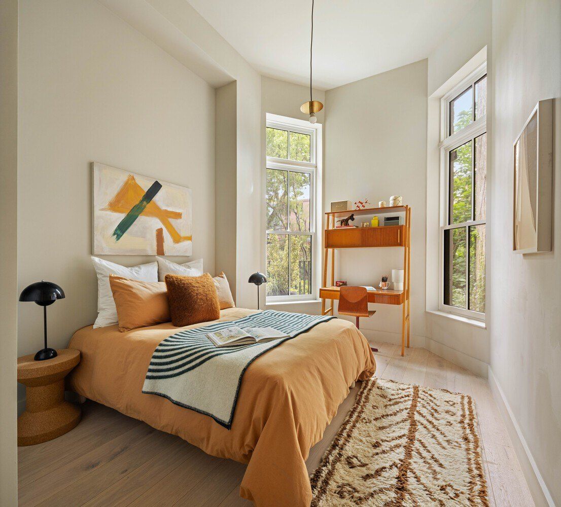 323 Clinton Street. Brooklyn, NY 11231