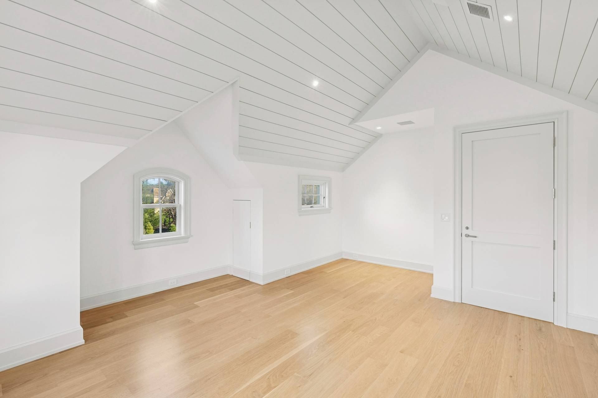 60 Two Holes Of Water Road. East Hampton, NY 11937