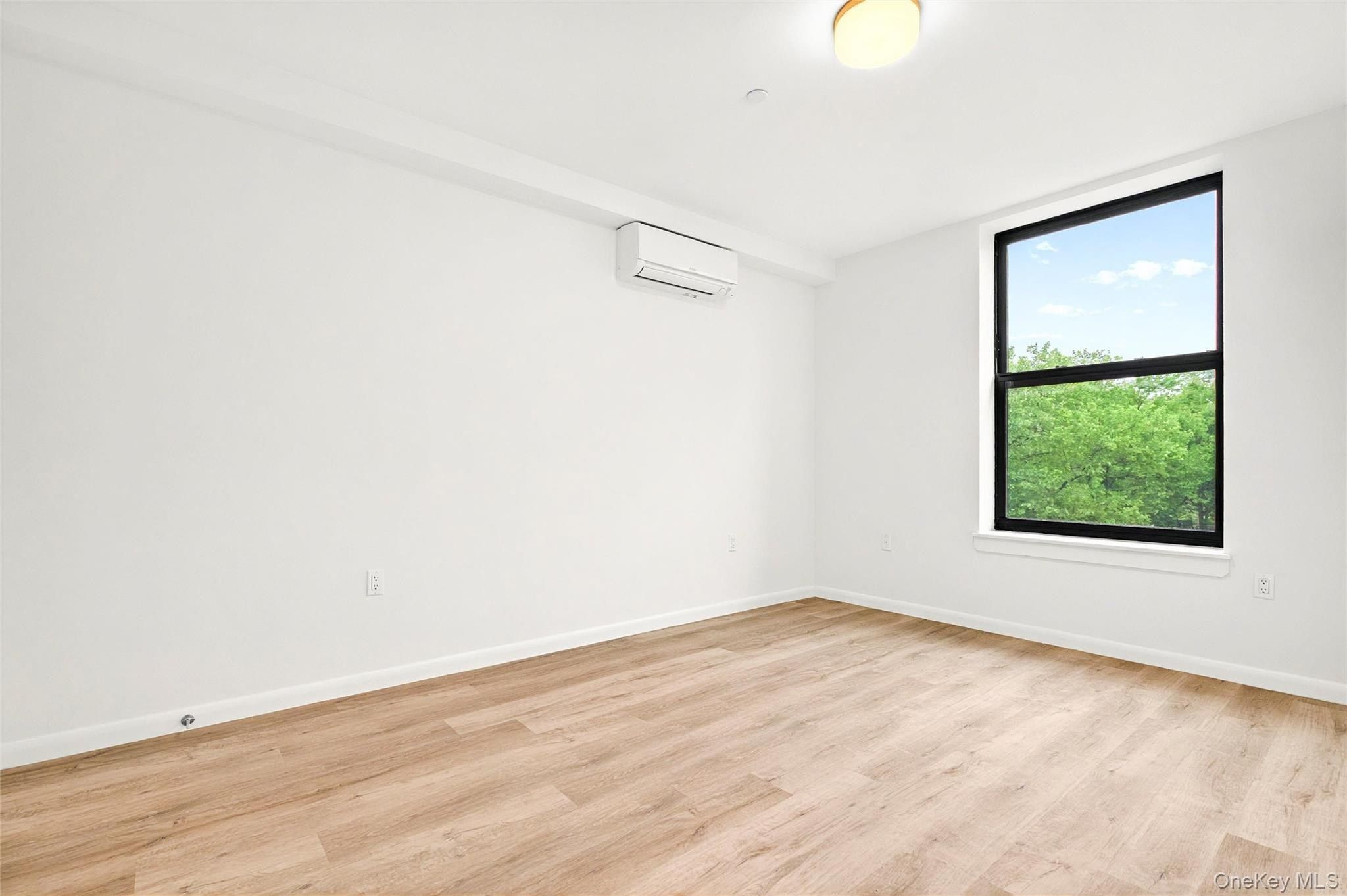 1723 Lacombe Avenue Unit 1A. Bronx, NY 10473