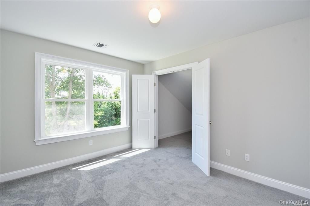 4 Lotto Court. Lake Grove, NY 11755