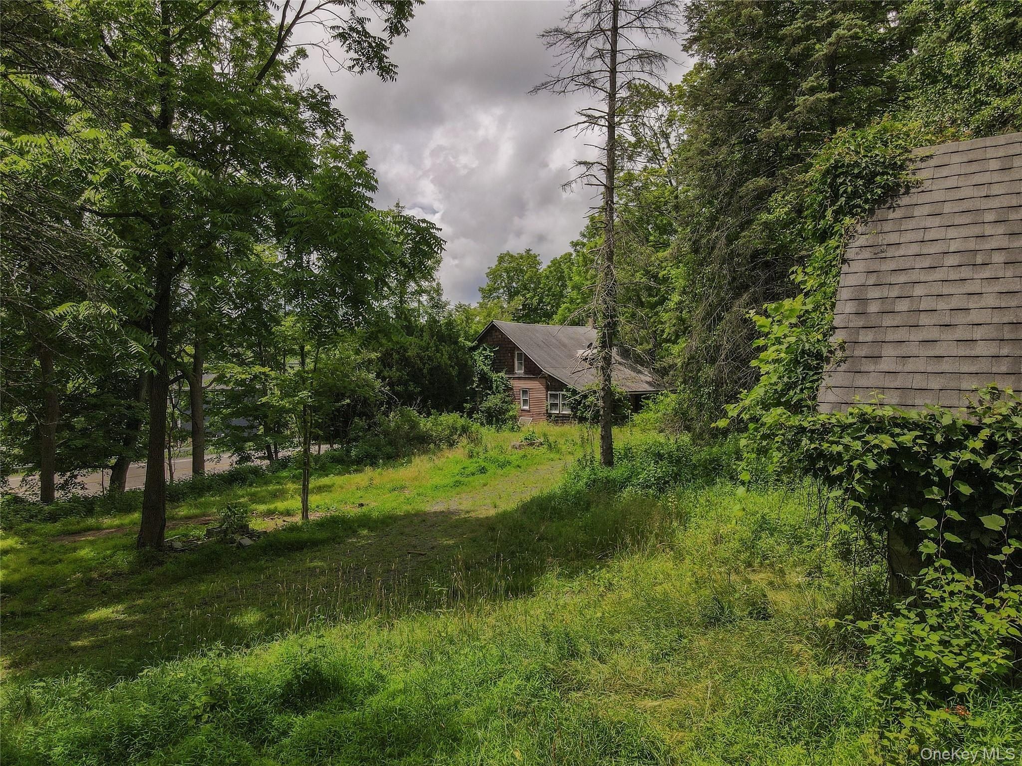 1 Jessup Road. Warwick, NY 10990