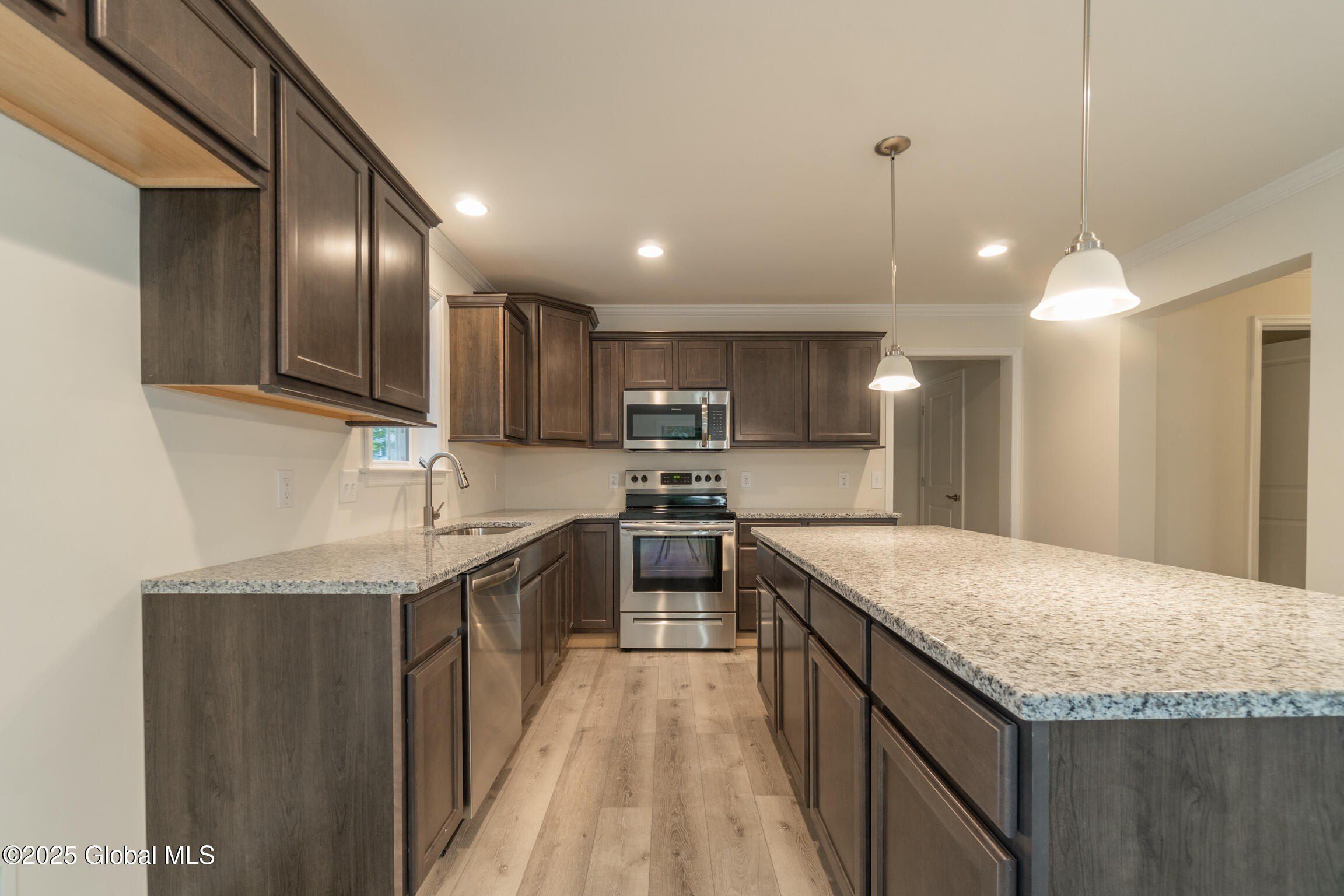 14 Killington Lane. Johnstown, NY 12095