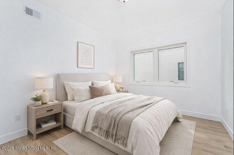 907 Rathbun Avenue. Staten Island, NY 10309