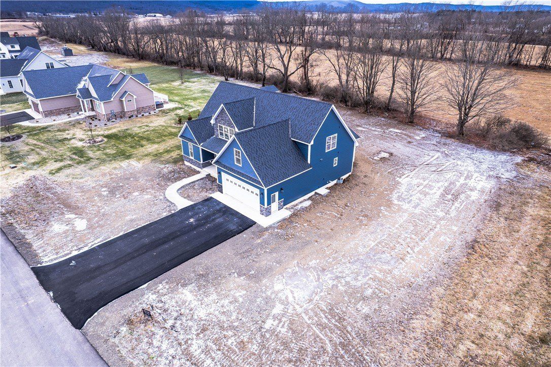 2 Quarry Lane. Horseheads, NY 14845