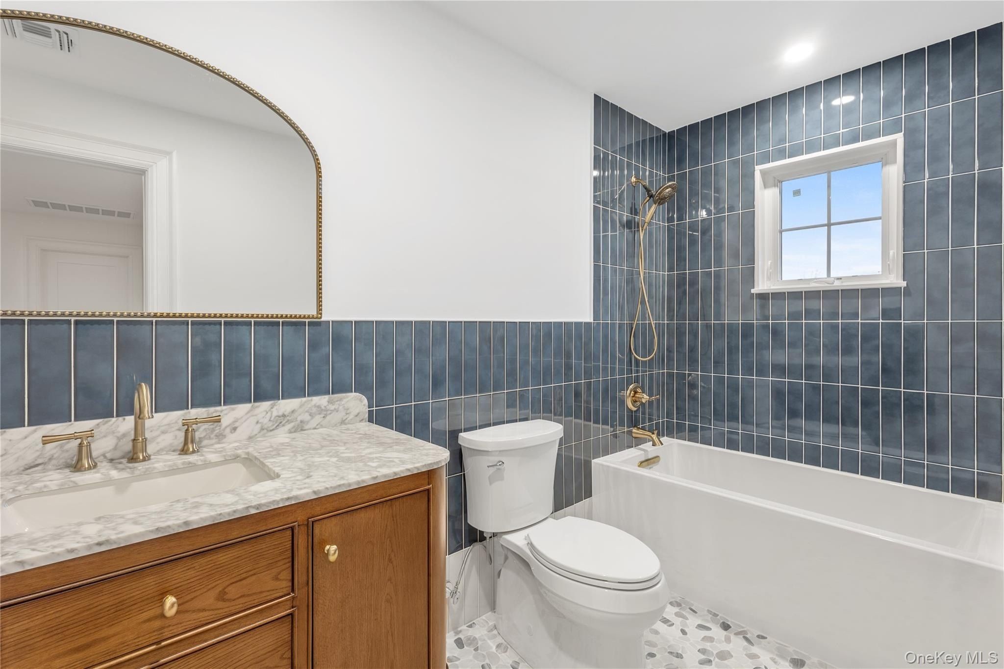 961 N Broadway. Massapequa, NY 11758