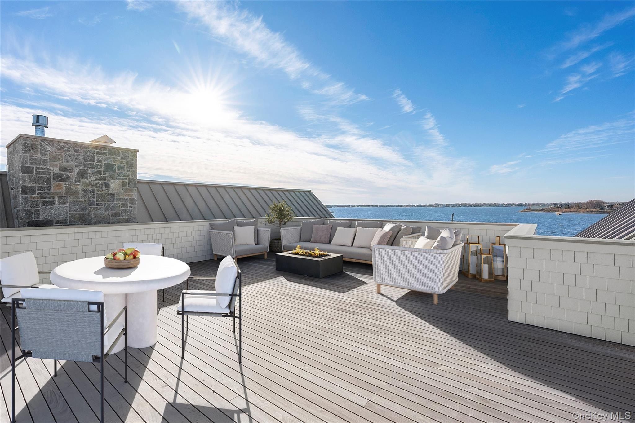 32 Quogo Neck Lane. Quogue, NY 11959