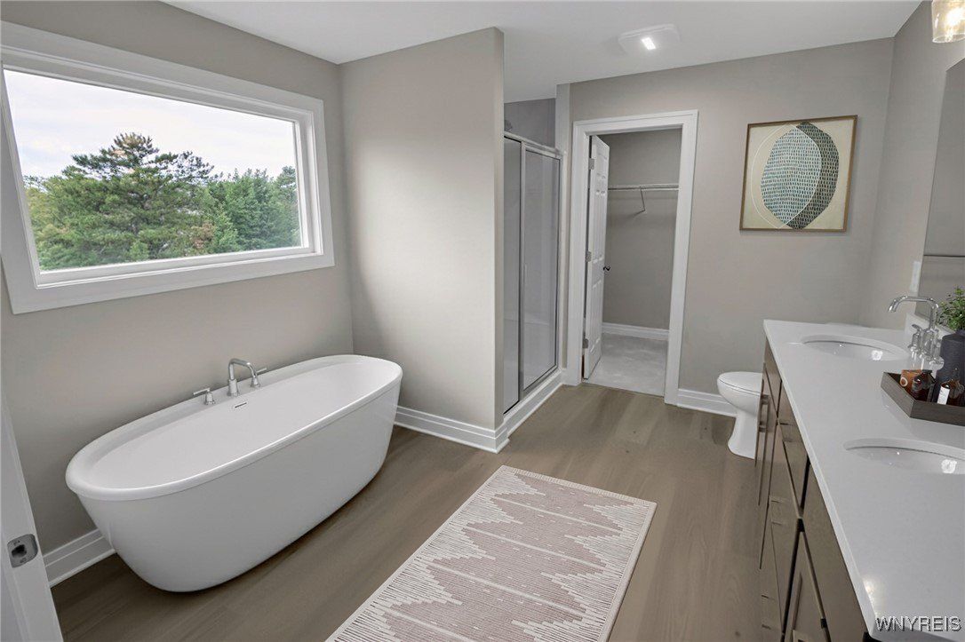 6 Fieldstream Lane. Lancaster, NY 14086