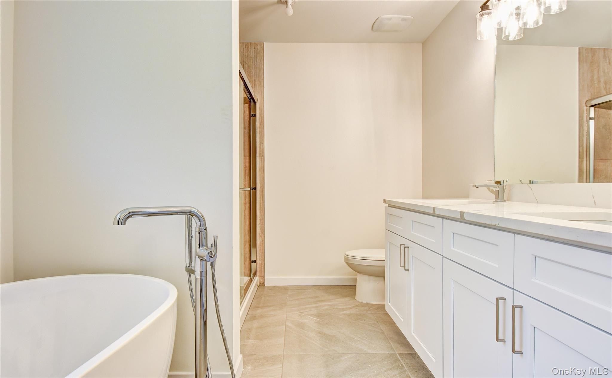 16 Black Gum Court. Newburgh, NY 12550