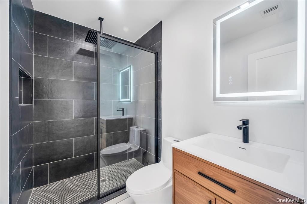 8 Schoolhouse Road. Levittown, NY 11756