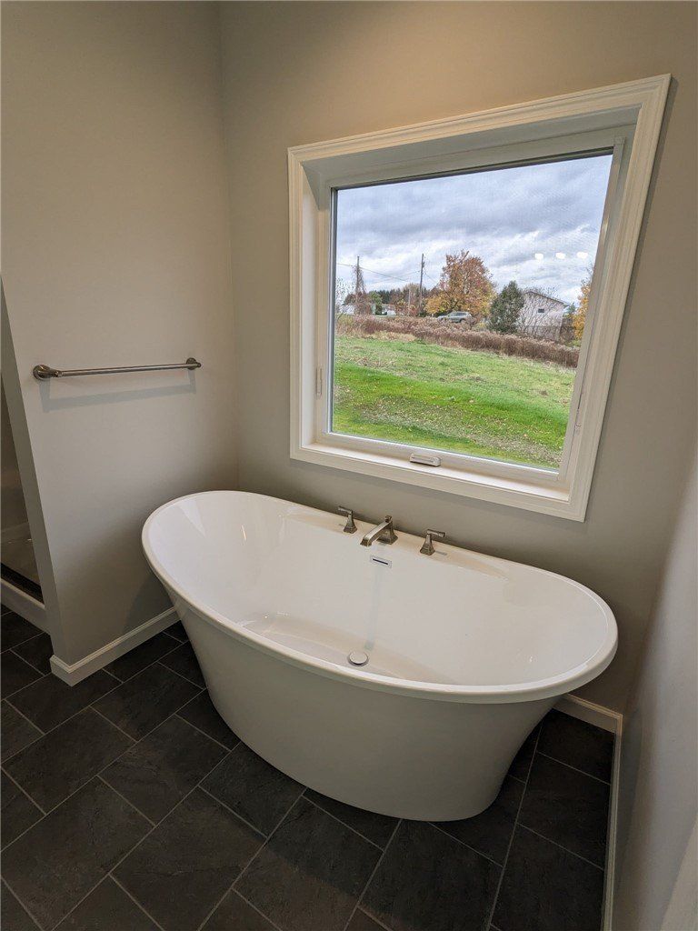 91 Cr 28 Alderman Road. Palmyra, NY 14522