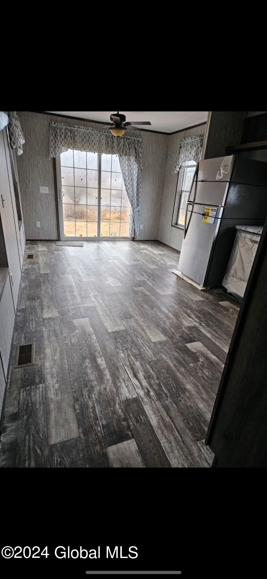 147 N Lake Shore Drive. Maryland, NY 12116