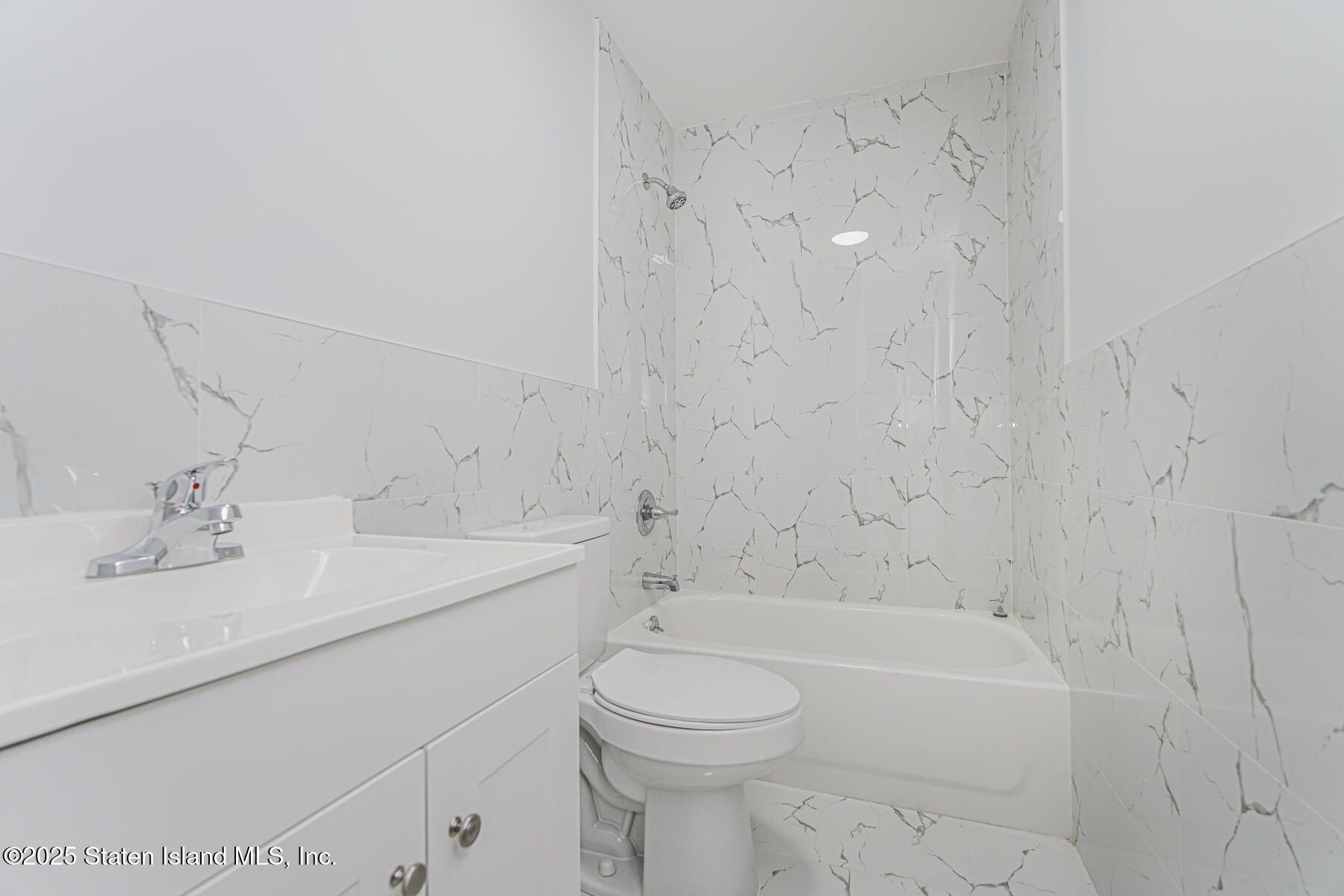 65 Grant Street. Staten Island, NY 10301