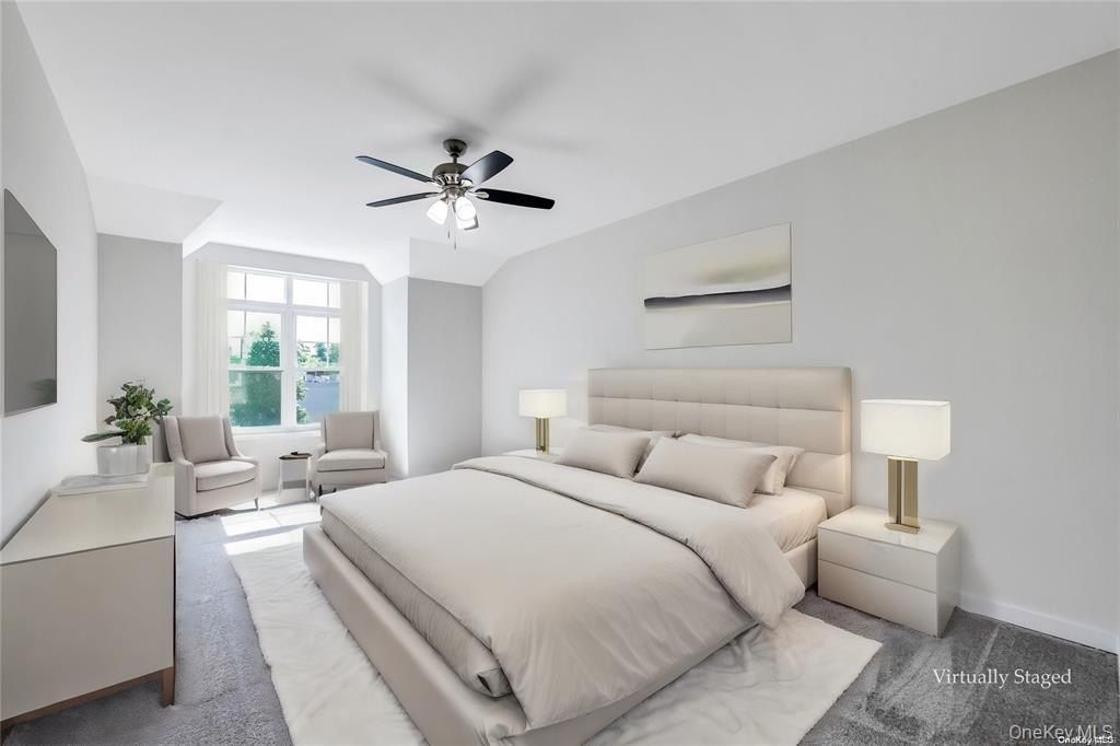 Leicester Avenue. Ronkonkoma, NY 11779