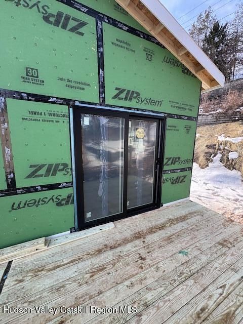 33 Valley Street. Saugerties, NY 12477