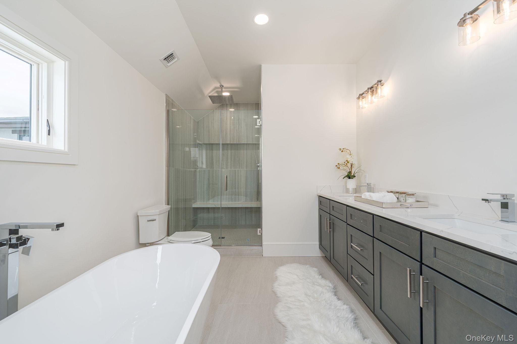 2045 Willow Drive. East Marion, NY 11939