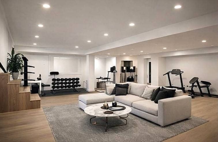 27 South Valley Road. Sag Harbor, NY 11963