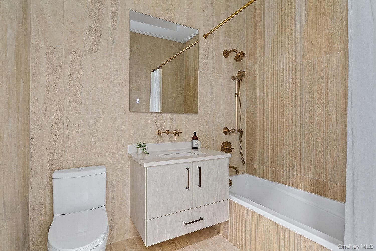 193 23Rd Street Unit A. Brooklyn, NY 11232