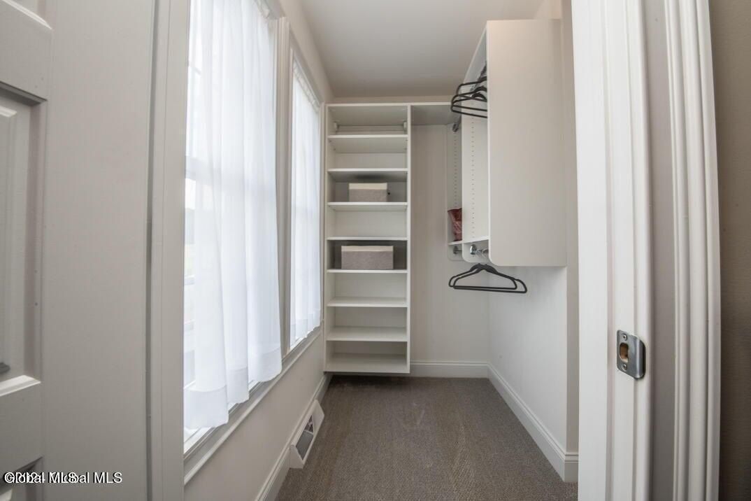 24 Hunter Court. Ballston Spa, NY 12020